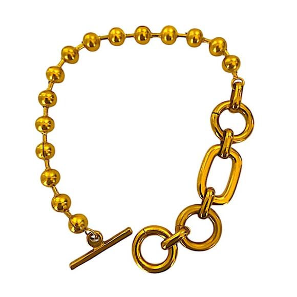 Gold Stainless Steel Chain Link Bracelet - Picture 3 of 4